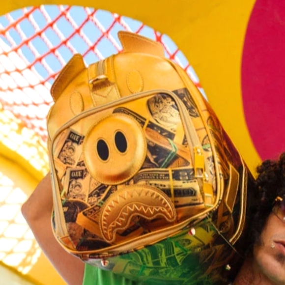 NWT Sprayground Squid Game Metallic Duffle Graffiti Sneaker Compartment Leather - Picture 4 of 16